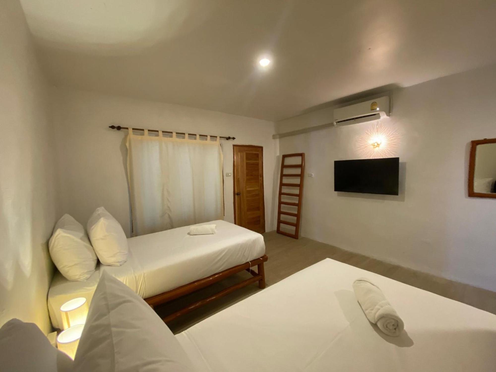 Hostel Ubox Samui & - *