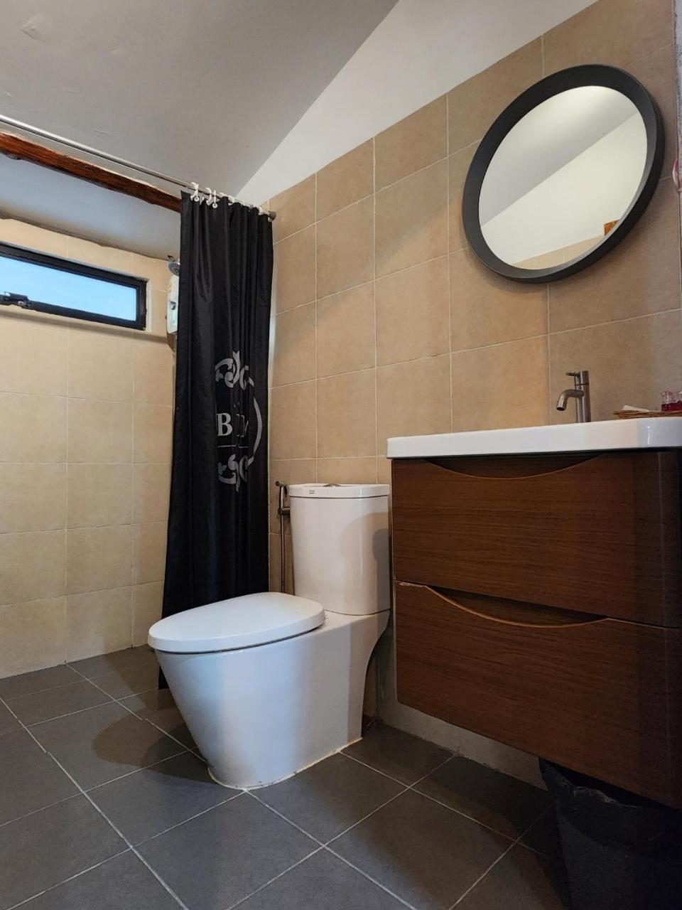 Ubox Samui & - Hostel